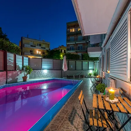 7palms מלון דירות 2*